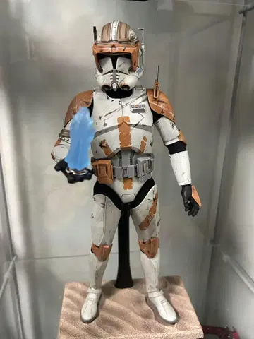 starwars 코만더 코디 핫토이즈 1/6 피규어