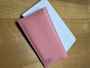 미사용 새상품 황궁 장지갑 핑크 가죽 장지갑