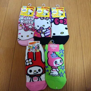 산리오 헬로키티 마이멜로디 삭스 양말 레트로 레어 모음