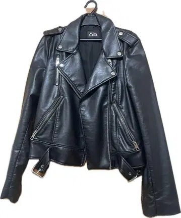 ZARA 블랙 라이더 자켓