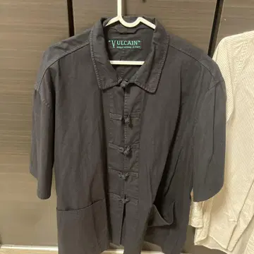 VULCAIN 블랙 반팔 차이나 셔츠