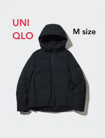 UNIQLO 블랙 심리스 다운 파카 M 사이즈