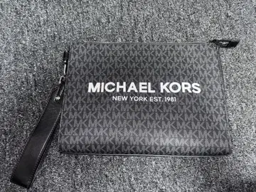 MICHEAL KORS 클러치 백