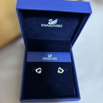 Swarovski 하트형 크리스탈 귀걸이