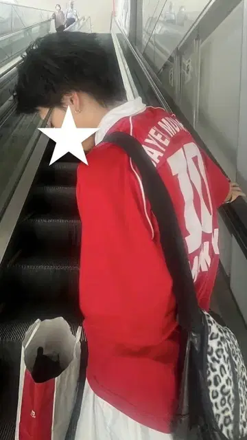 FC 바이에른 뮌헨 반팔 셔츠 L 사이즈