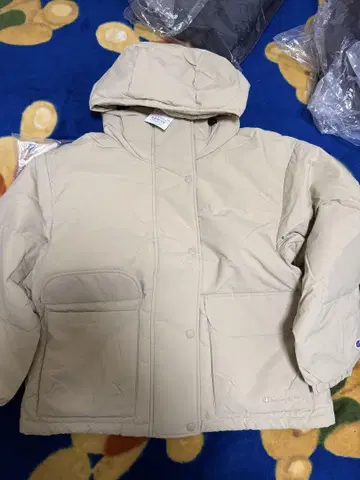 Champion 베이지 다운 자켓 후드 부착 M