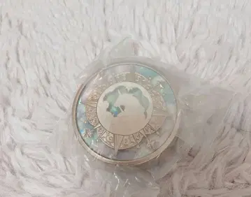 플라워노즈 액세서리 케이스 가챠 06 프레스드 파우더