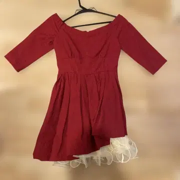 LjLiyBrown 오프숄더 빨간색 플레어 원피스