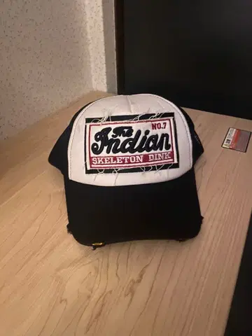 Skeleton Drink 트래커 캡