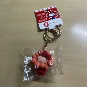 산리오 최애 컬러 키링 미야쿠미야쿠 신오사카 한정판 오사카 만박 키티