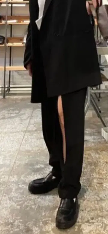 FUMIE TANAKA 블랙 슬랙스 사이즈 I