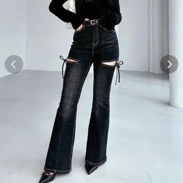 RESEXXY 컷 아웃 리본 데님 팬츠 블랙 S