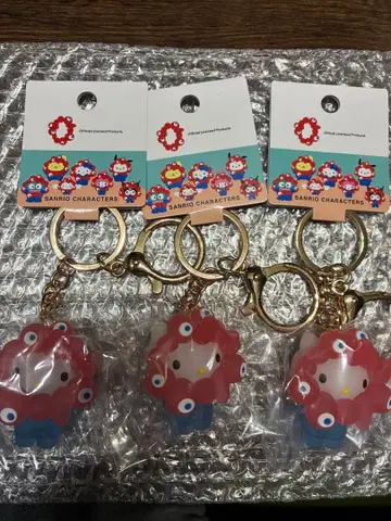 산리오 x 미야쿠미야쿠 키티 키링 3개 세트