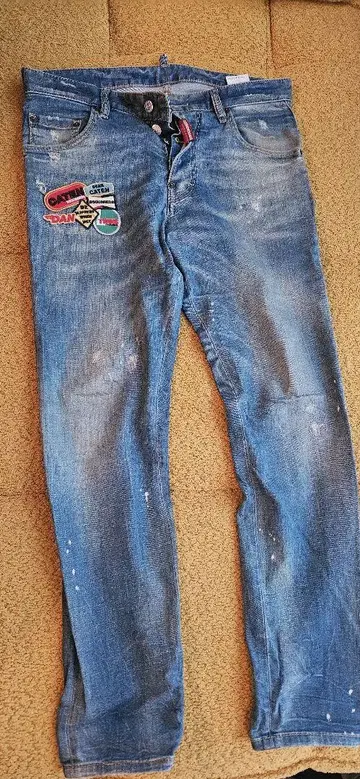 44 DSQUARED2 패치 데님