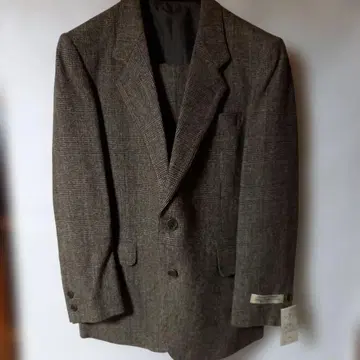 울 혼방 체크 무늬 자켓