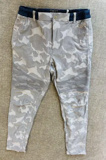마크앤로나 재규어 팬츠