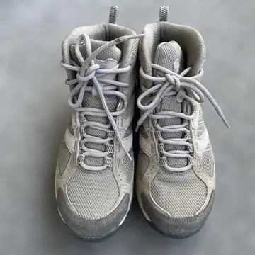 Montrail