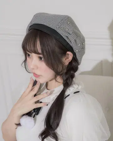 pium 하운드투스 체크 패턴 리본 베레모