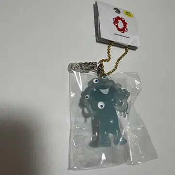 미야쿠미야쿠 축광 키링