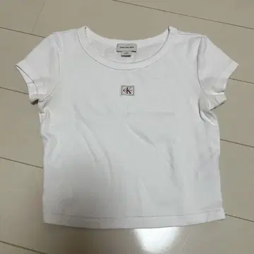 캘빈클라인 T셔츠