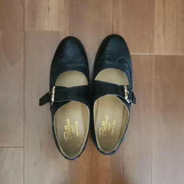 블랙 레더 메리 제인 슈즈