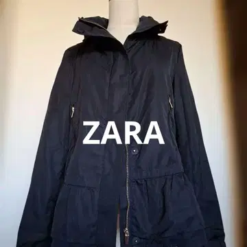 새상품급 ZARA 나일론 귀여운 아우터
