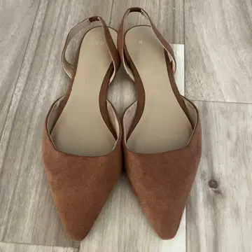 H&M 브라운 스틸레토 플랫슈즈