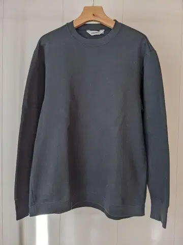 디가웰 더블 니트 L/S 맨투맨