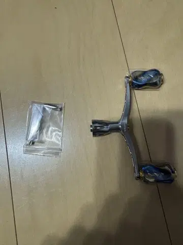 고메쿠사스 98mm 더블 핸들 다이와 레그자 루비아스 티타늄 골드