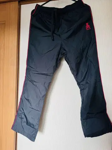 블랙 팬츠 사이드 빨간색 라인 허리밴딩