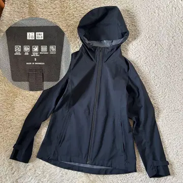유니클로 블록 테크 후드티 마운틴 후드티 정가 6990엔 블랙