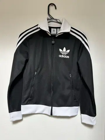 adidas 트랙 자켓 블랙