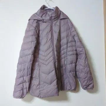 LONDON DOG XL 퍼플 다운 자켓 XL 후드 탈부착 가능.