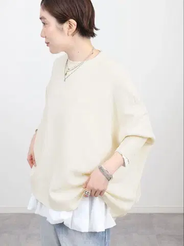 Horne 오버 사이즈 플레어 니트