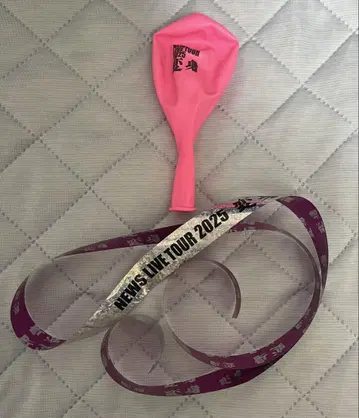 NEWS 변신 풍선+은색 테이프