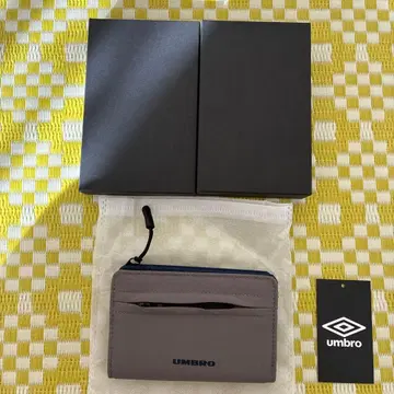 UMBRO 이단 접이식 지갑 네이비