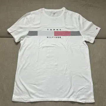 TOMMY HILFIGER 화이트 T셔츠 L 사이즈
