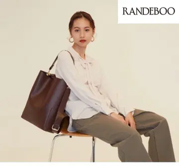 미사용 새상품급 RANDEBOO 버킷백 브라운 대용량