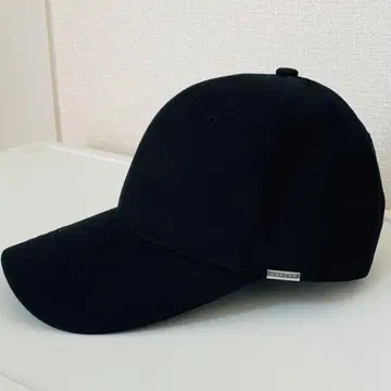 VAR ZAR 블랙 캡