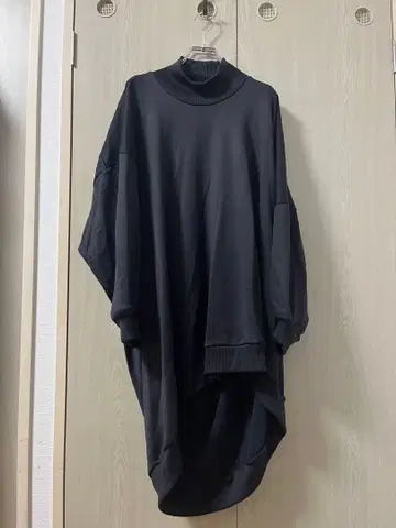 MARQUES ALMEIDA 맨투맨