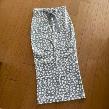 very brain 롱 스커트