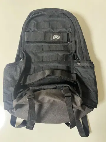 [ 미사용품 ] 나이키 NIKE SB 백팩 26L