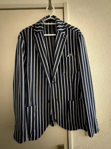 BOB 테일러드 자켓 스트라이프 테일러드 자켓 사이즈 48