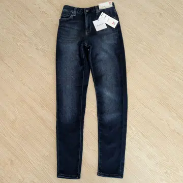 유니클로 EZY DENIM 슬림 핏