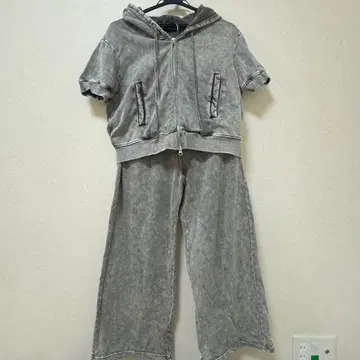 Heather 그레이 후드 부착 셋업