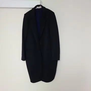 블랙 체스터 코트