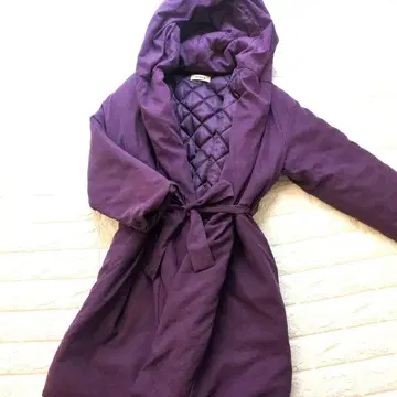 CHILE 후드 부착 퍼플 로브 자켓