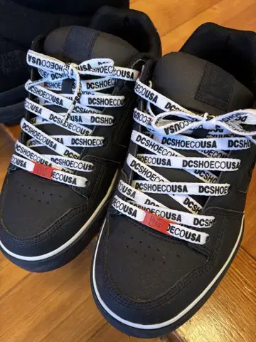 DC 스니커즈 25cm