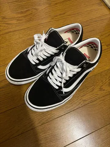 Vans 팝 쿠시 블랙 스니커즈