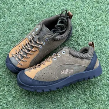 KEEN JASPER ROCKS 여자 사이즈